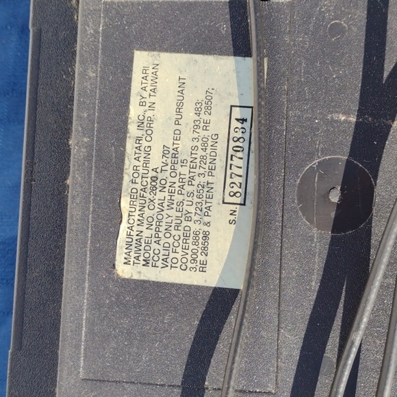 Atari Video Game Console - Picture 2 of 4